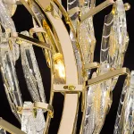 Серия люстр из хрустальных подвесок с разной фактурой в виде стилизованных листьев и вставками из перламутра на кольцевом каркасе RAIMON D60 от ImperiumLoft