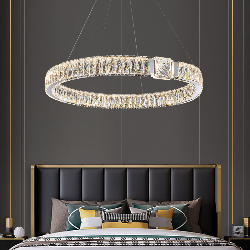 Серия светодиодных кольцевых люстр с рассеивателями из хрусталя SYLVEST D50+80 от ImperiumLoft