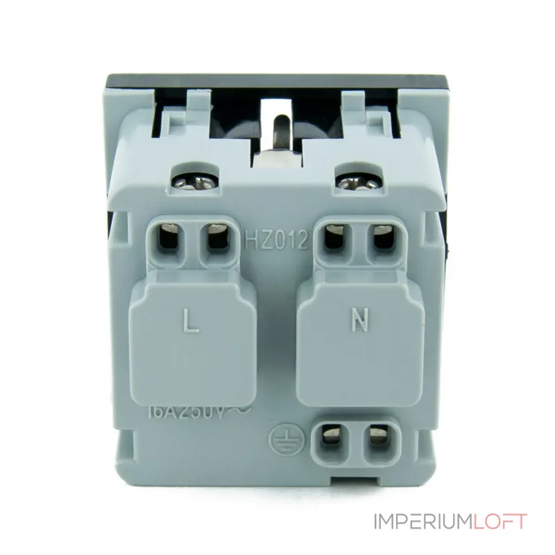 Чёрная электрическая розетка от ImperiumLoft Чёрная электрическая розетка от ImperiumLoft
