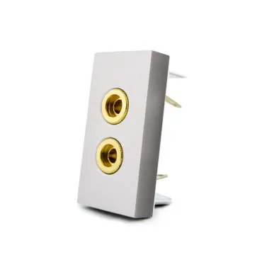 Серебряная аудио розетка Banana Серебряная аудио розетка Banana