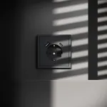 Розетка с заземлением и со шторкой и 2хUSB type A и C без рамки Voltum S70 VLS040507 от ImperiumLoft