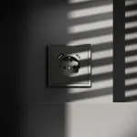 Розетка с заземлением и со шторкой и 2хUSB type A и C без рамки Voltum S70 VLS040506 от ImperiumLoft