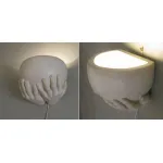 Бра Hands Lighted Wall Sconce by Richard Etts от ImperiumLoft