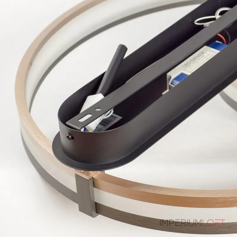 Потолочная люстра Lussole HIDALGO LSP-7440