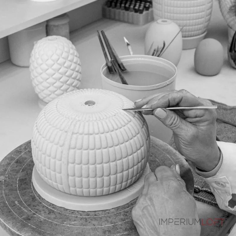 Уникальная настольная лампа ALISA TAB PINK в современном дизайне от ImperiumLoft Уникальная настольная лампа ALISA TAB PINK в современном дизайне от ImperiumLoft