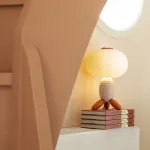 Уникальная настольная лампа ALISA TAB PINK в современном дизайне от ImperiumLoft