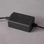 Уникальная настольная лампа ADLAUG TAB BLACK в современном дизайне от ImperiumLoft