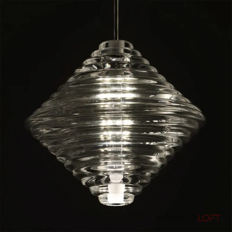 Каскадный светильник с комбинацией из 30-ти стеклянных подвесов в форме призм и сфер с концентрическим рельефом STYRK COMBO от ImperiumLoft