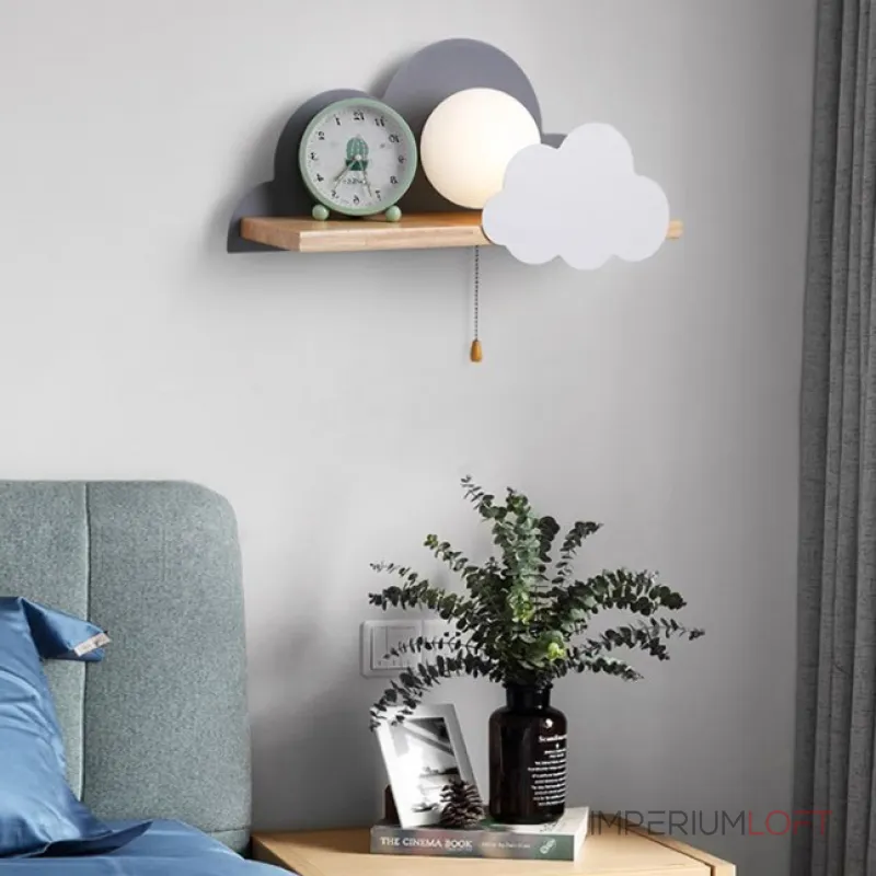 Настенный светильник с белым шарообразным плафоном на деревянной полочке с декоративными облаками Бра CUTE GREY от ImperiumLoft