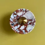 Светодиодный настенный светильник с дисковидным рассеивателем из цветного мрамора с контрастной текстурой Бра TERKEL RED S от ImperiumLoft