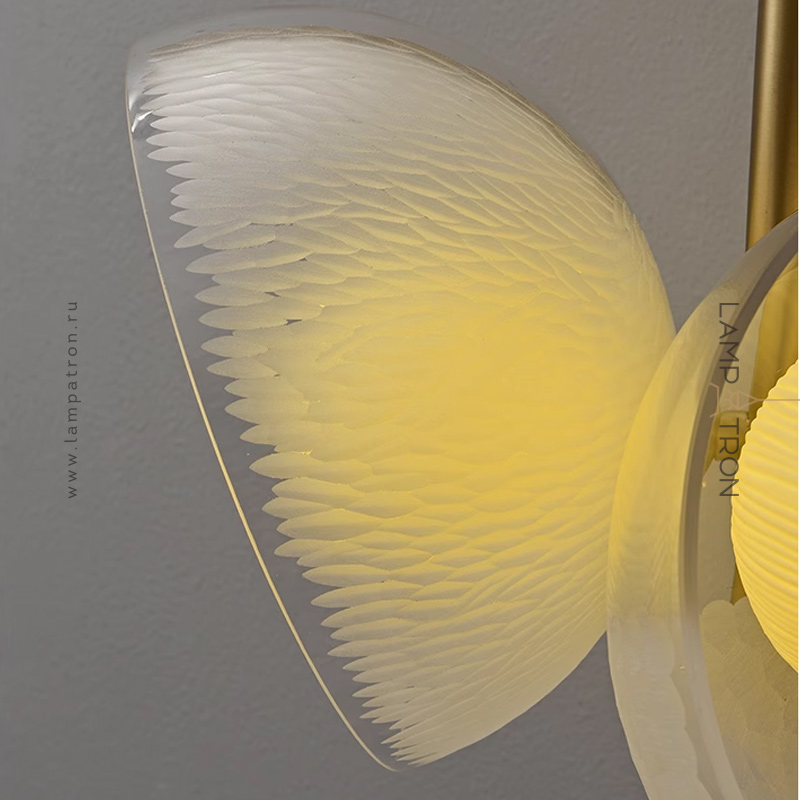 Настенный cветильник с кремово-желтыми шарообразными плафонами внутри стеклянных купольных рассеивателей разной фактуры ROMANUS WALL S от ImperiumLoft