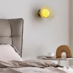 Настенный cветильник с кремово-желтыми шарообразными плафонами внутри стеклянных купольных рассеивателей разной фактуры ROMANUS WALL S от ImperiumLoft