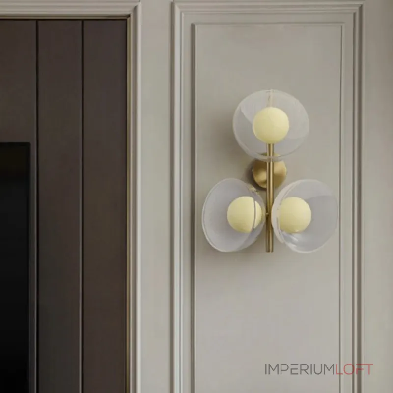 Настенный cветильник с кремово-желтыми шарообразными плафонами внутри стеклянных купольных рассеивателей разной фактуры ROMANUS WALL L от ImperiumLoft