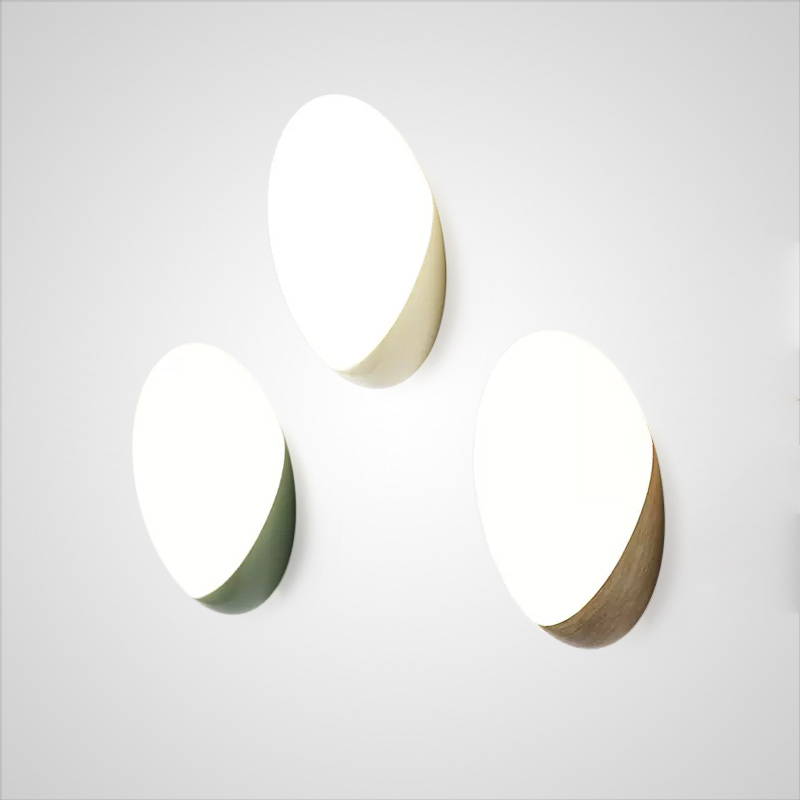 Настенный cветильник яйцевидной формы со скрытой проводкой VOLLRAD WOOD от ImperiumLoft