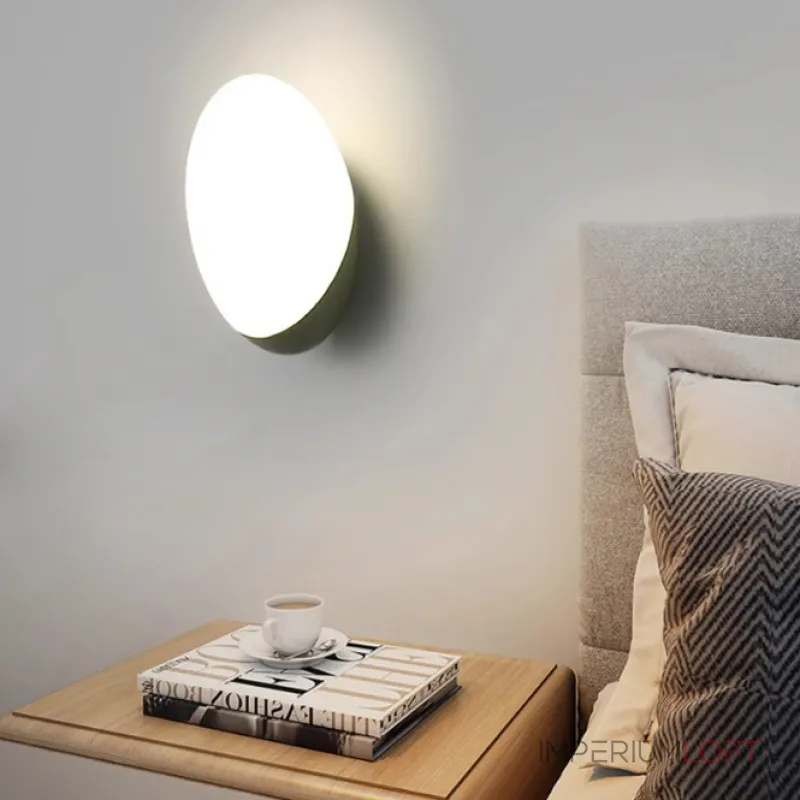 Настенный cветильник яйцевидной формы со скрытой проводкой VOLLRAD WOOD от ImperiumLoft