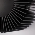 Настенный светодиодный cветильник в виде цилиндра с радиально расположенными пластинами SMED BLACK 5000 от ImperiumLoft