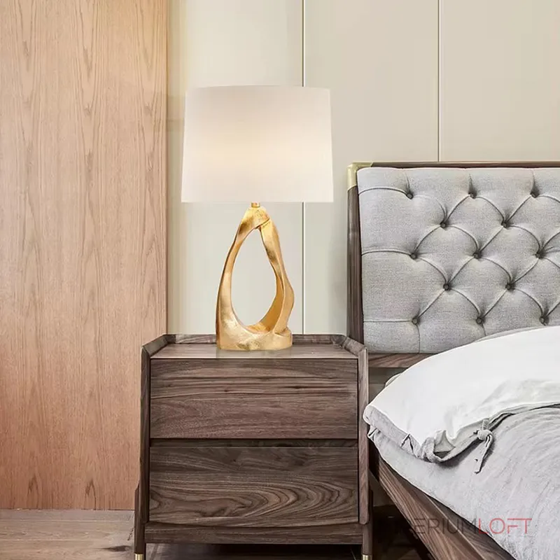 Настольная лампа Bungy Gold от ImperiumLoft Настольная лампа Bungy Gold от ImperiumLoft