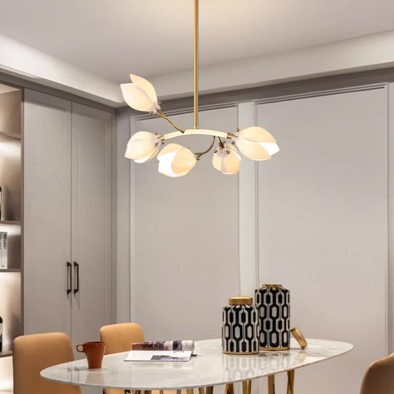 Люстра на штанге JULY B L50