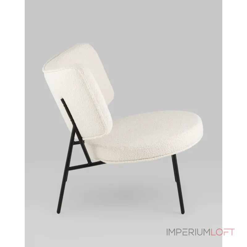 Кресло District Lounge букле белый Stool Group УТ000039109 от ImperiumLoft