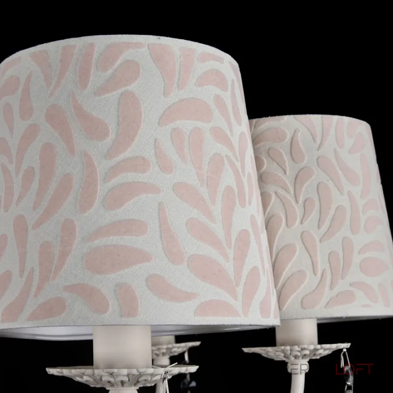 Подвесная люстра Maytoni Emilia ARM737-PL-07-W 