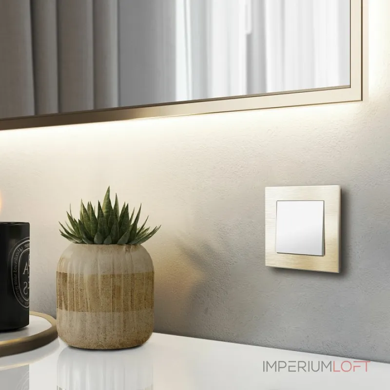 Выключатель проходной одноклавишный Werkel Белые матовые W1112061 от ImperiumLoft