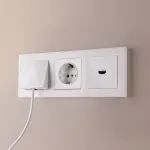 Розетка для вывод кабеля без рамки Werkel W115 3 W1150201 от ImperiumLoft