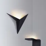 Накладной светильник Maytoni Trame C808WL-L3B Цвет арматуры черный Цвет плафонов черный от ImperiumLoft