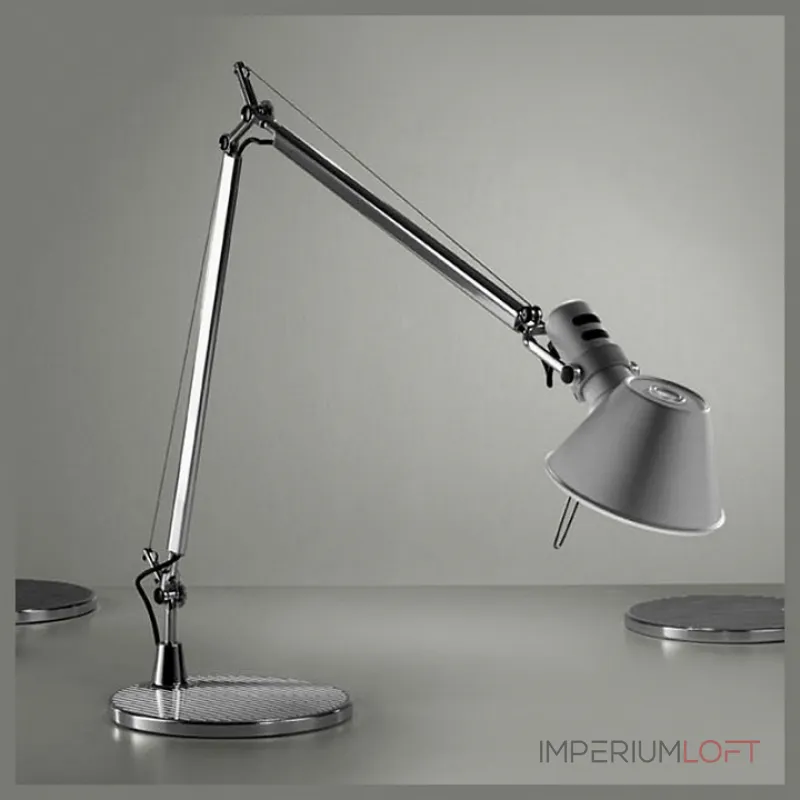 Настольная лампа офисная Artemide A011800 от ImperiumLoft