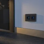 Розетка с заземлением с подсветкой без рамки Werkel черный W1171408 от ImperiumLoft