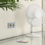 Розетка с заземлением и шторками, без рамки с Wi-Fi Werkel слоновая кость W1171603 от ImperiumLoft