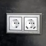 Розетка с заземлением и шторками, без рамки Werkel белый W1171101 от ImperiumLoft