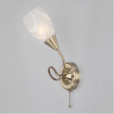 Настенный светильник со стеклянным плафоном 30275/1 античная бронза