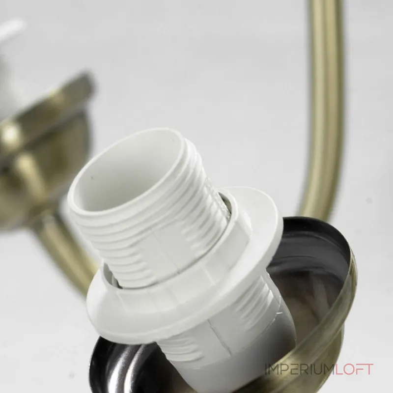 Потолочная люстра Lussole Anaheim LSP-8026 Потолочная люстра Lussole Anaheim LSP-8026