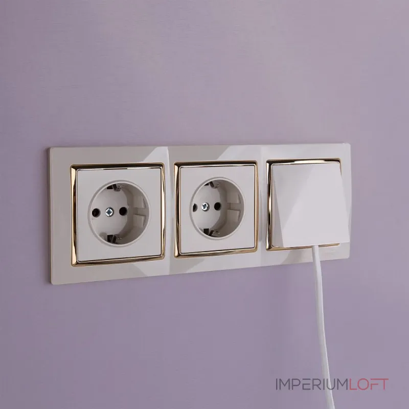 Рамка на 3 поста Werkel Snabb слоновая кость / золото W0031932 от ImperiumLoft Рамка на 3 поста Werkel Snabb слоновая кость / золото W0031932 от ImperiumLoft