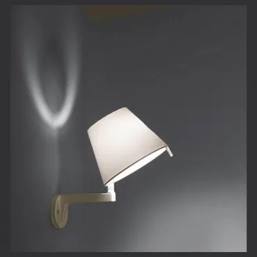 Бра Artemide 0721020A Бра Artemide 0721020A