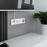 Розетка с заземлением, шторками и USB, без рамки Werkel белый W1171701 от ImperiumLoft