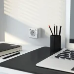 Розетка с заземлением, шторками и USB Werkel Gallant белые W5071701 от ImperiumLoft