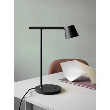 Настольная лампа VER-T001B