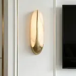 Настенный светильник Vesica Gold Искусственный мрамор с плавными формами плафона от VINSA