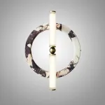 Настенный светильник Circle Intersect C с мраморным плафоном оригинальной формы от VINSA