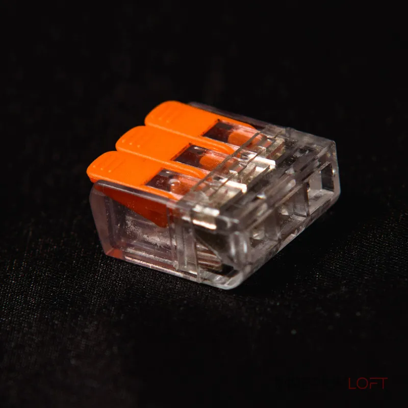 Коннектор WattMe CMK - 221-613 клемма 3-проводная от ImperiumLoft Коннектор WattMe CMK - 221-613 клемма 3-проводная от ImperiumLoft