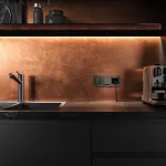 Розетка влагозащитная с защитной крышкой и шторкамиWerkel a069582 от ImperiumLoft