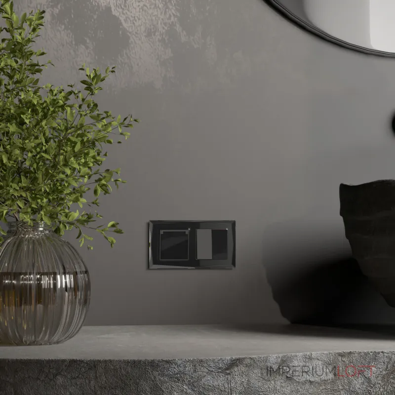 Розетка влагозащитная с защитной крышкой и шторкамиWerkel a064043 от ImperiumLoft